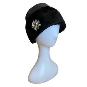 Vintage 50's Crowley's Black Wool Cloche Hat Rhinestone Detail